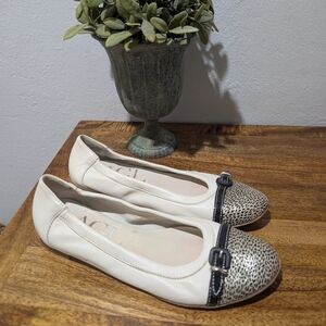 AGL Attillio Giusti Leombruni Lilly 38 7.5M Beige Leather Ballet Flats